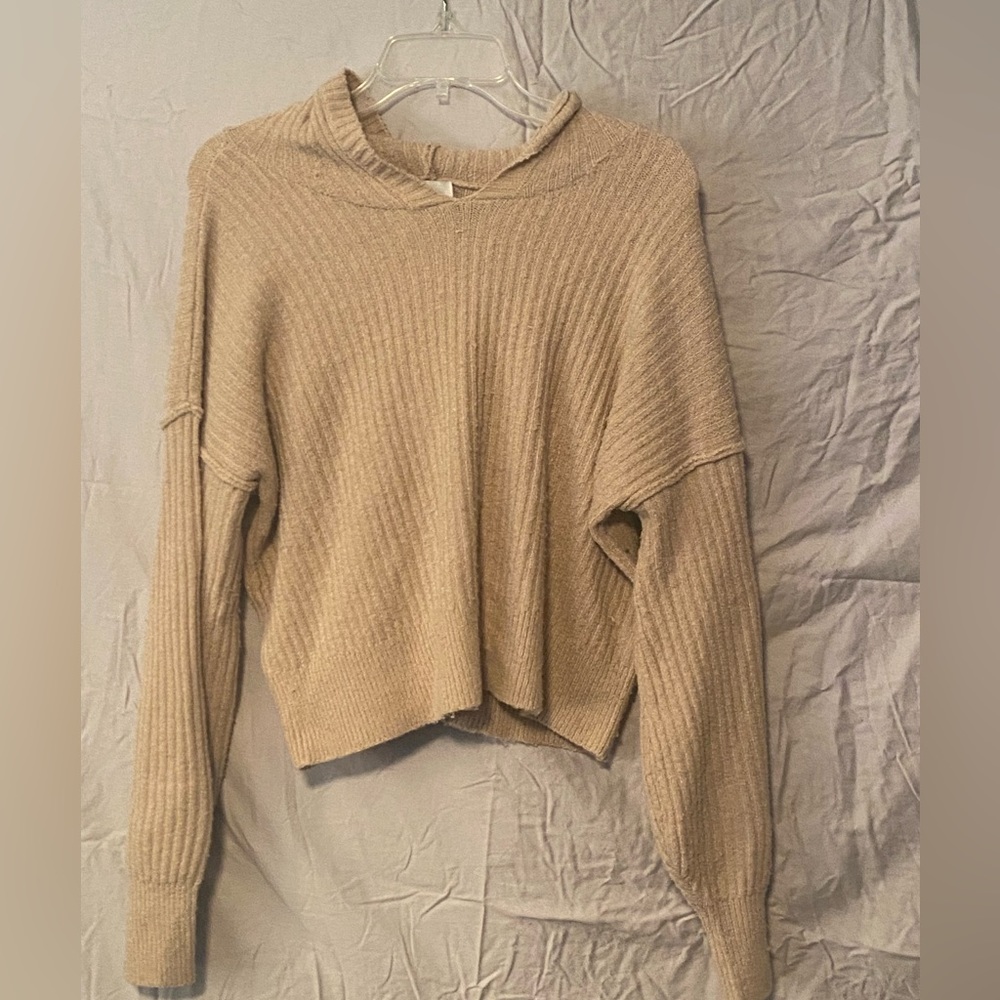 Pink Rose Cream Hooded Sweater; M